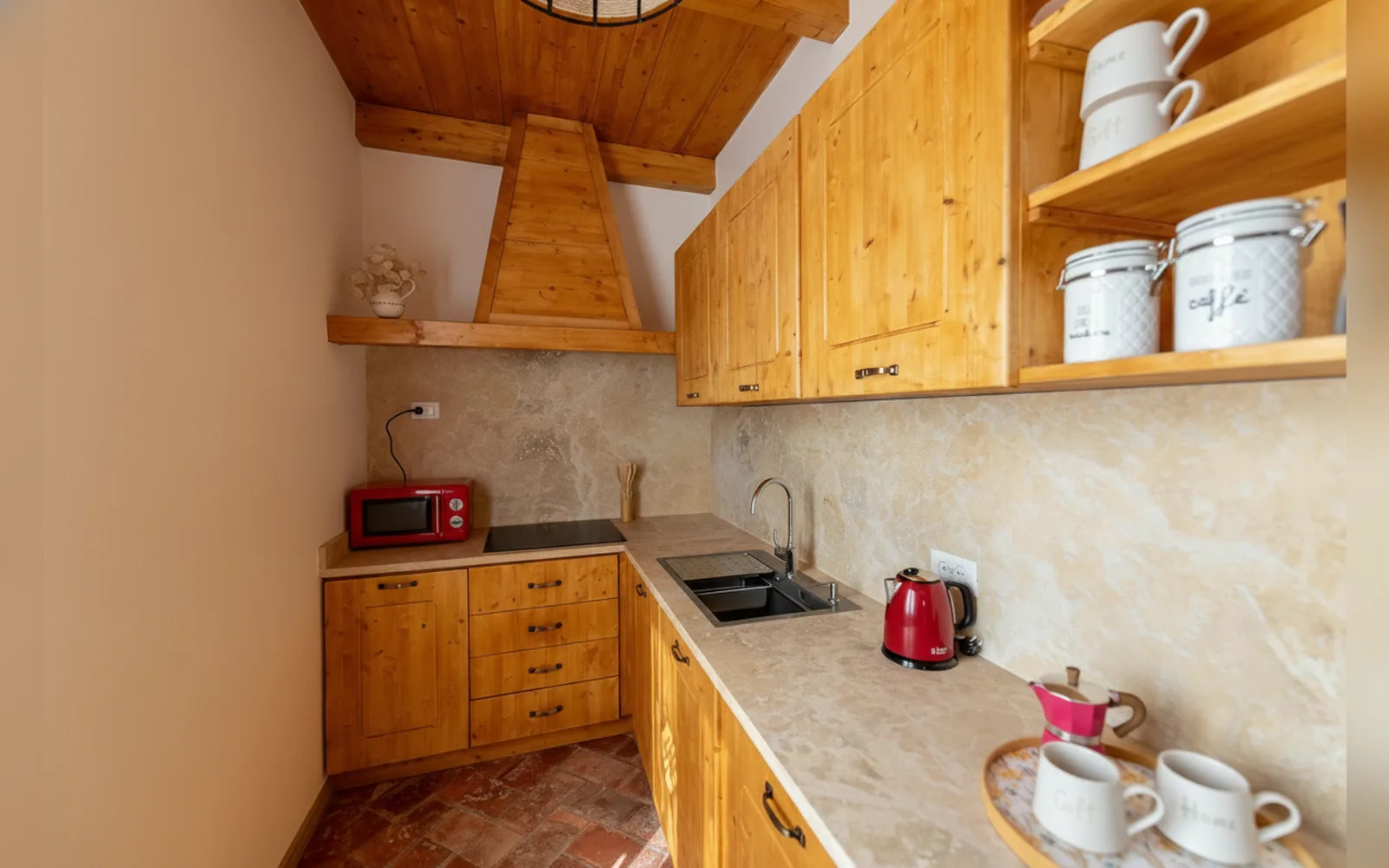 Camera con bagno privato — Cetinale Apartments, Cavriglia (Toscana) (foto 92)